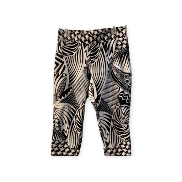 W les Femmes by BABYLON black & white Cropped side zipper Capri Pants 44 - Picture 1 of 10